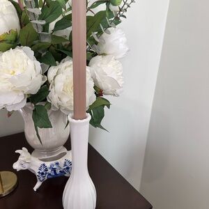 Vintage Carr-Lowery white milk vase
